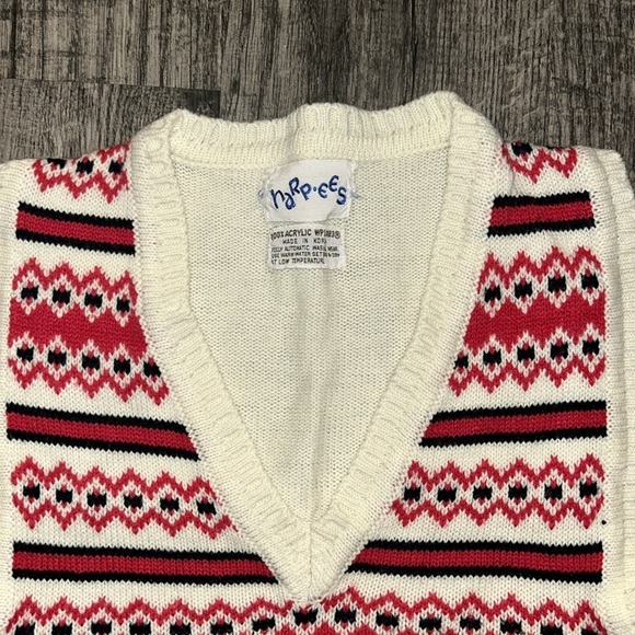 NARPEES VINTAGE VEST CHRISTMAS EDITION - Picture 3 of 3
